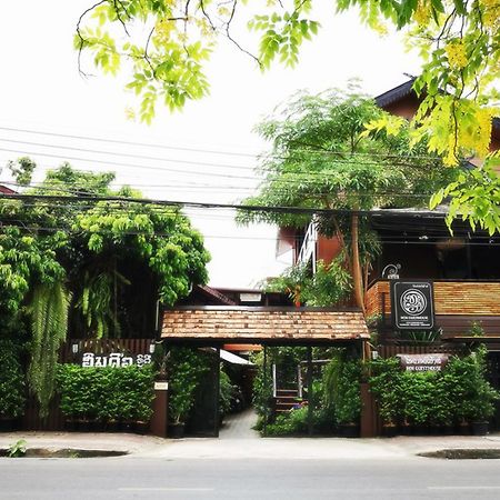 Hoh Guesthouse Chiang Mai Bagian luar foto